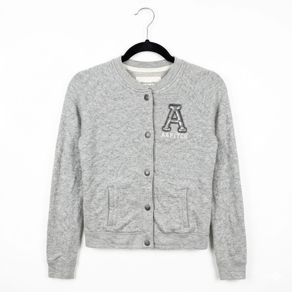 Abercrombie & Fitch Heather Gray Snap-Up Sweater - Picture 2 of 9